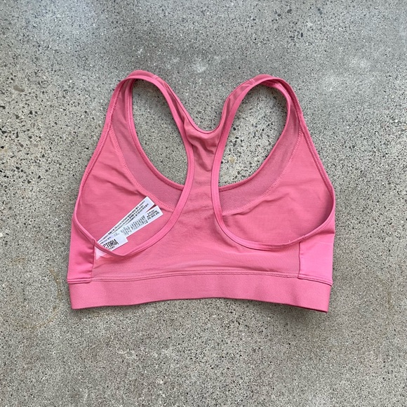 Cute VS Sports Bra - Picture 2 of 2